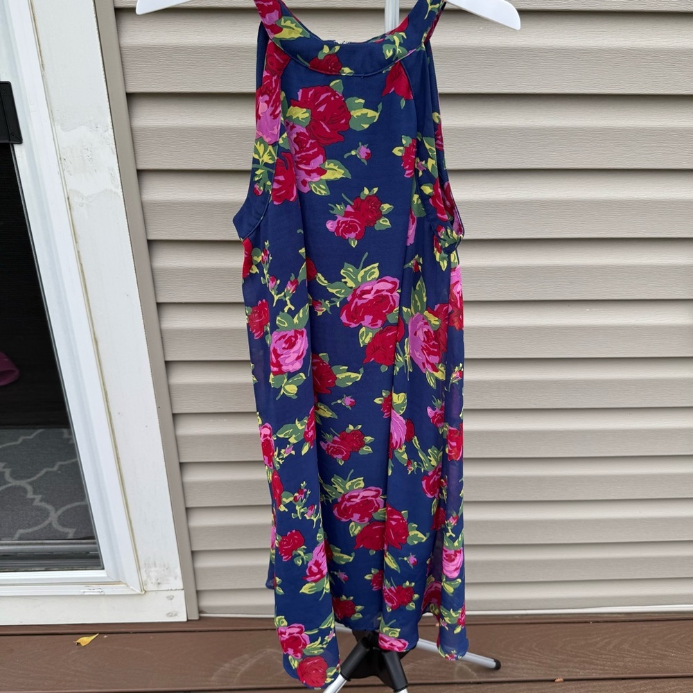 Betsey Johnson Black Red Green Floral Print Sleeveless Shift Dress Women's 2 - Picture 2 of 4